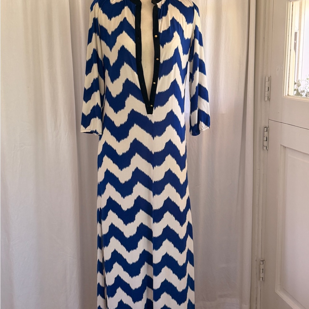 Chic Blue and White Chevron Maxi Dress